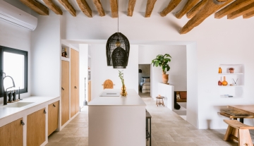 Resa Estates finca sale koop ibiza Jorge kitchen.jpg